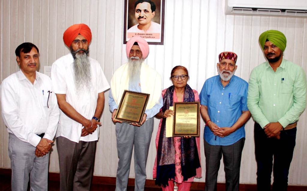 Gurbakhsh Singh Saini and Dr Charanjit Kaur Honored by Haryana Sahitya and Sanskriti Akademi